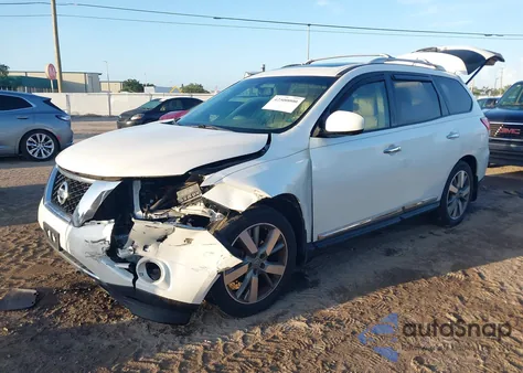 2015 Nissan Pathfinder Platinum z USA, uszkodzony, nr VIN 5N1AR2MN0FC669271